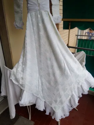 Abito sposa anni 70 " linea imperiale " pizzo macr