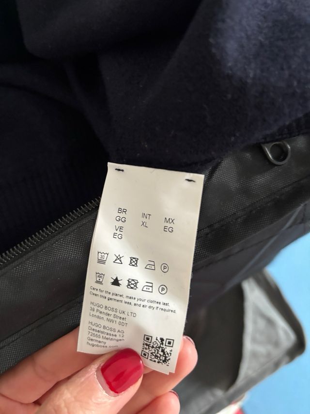 Jersey lana Merino Hugo Boss negro