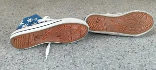 Zapatillas , botas Converse pintadas a mano diseño
