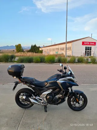 Honda NC750X Azul