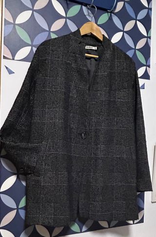 Abrigo cuadros lana gris Stradivarius