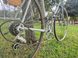 Bicicleta Clásica Neumáticos y Cadena Nuevos