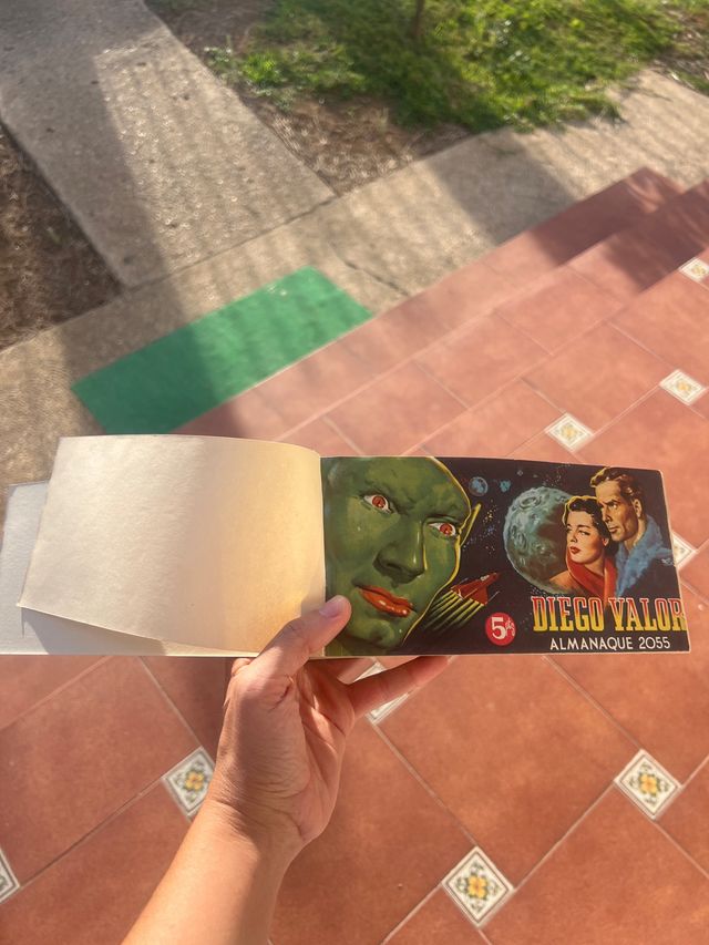 Cómic Diego Valor Almanaque 2055