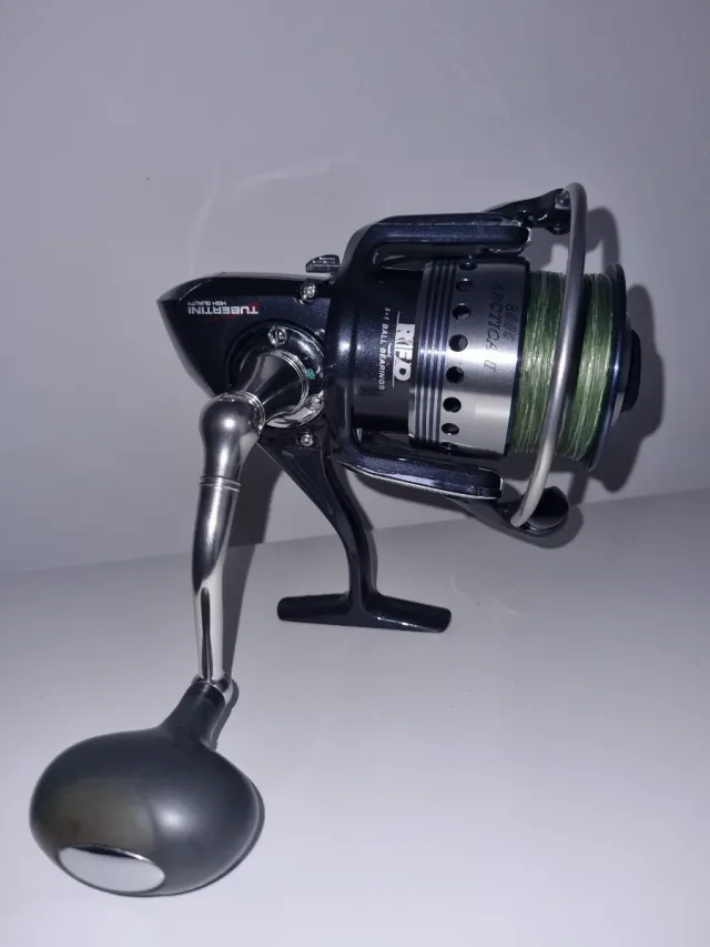 Carreto Ryobi Arctica II 8000