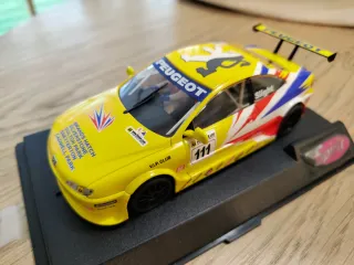 Spirit Scalextric Peugeot 406 1:32