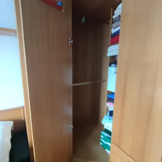 Mobile ad angolo, symphonier e mensole