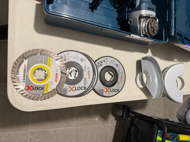 Amoladora Bosch GWS 750 Profesional