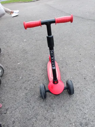 Patinete infantil Sawyer 3 ruedas rojo