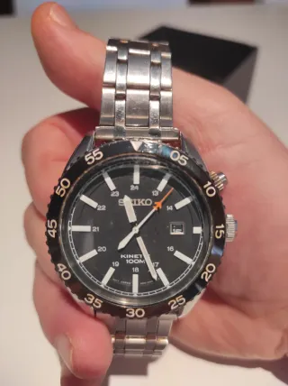 Reloj Seiko Kinetic SKA617P1 Hombre Negro/Plata