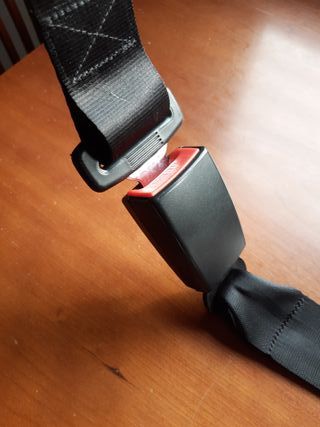 Alargador cinturón seguridad coche