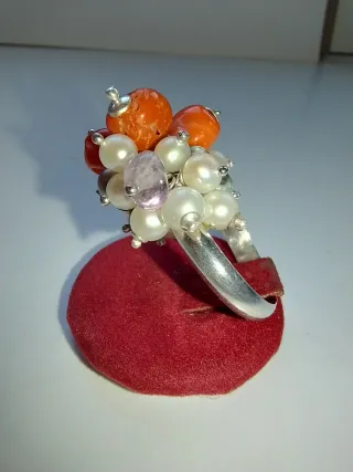 Anello. Multicolore 