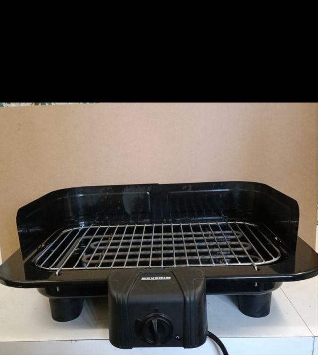 Barbecue elettrico Severin Black