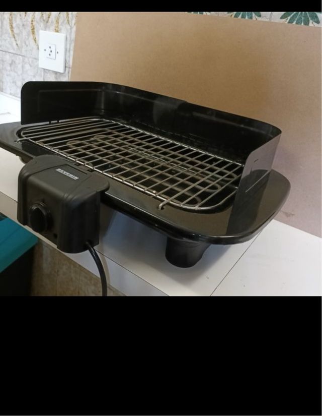 Barbecue elettrico Severin Black