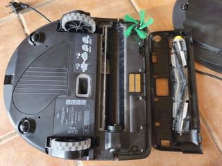 ROBOT KOBOLD VR7 PREMIUM + BASE VACIADO AUTOMÁTICO