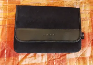 Custodia  per Tablet netbook 22x30