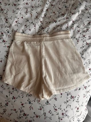 Pantalones cortos beige