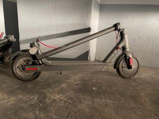 Mi Electric Scooter M365