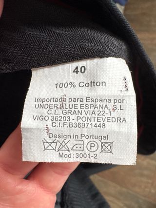 Traje negro en perfecto estado