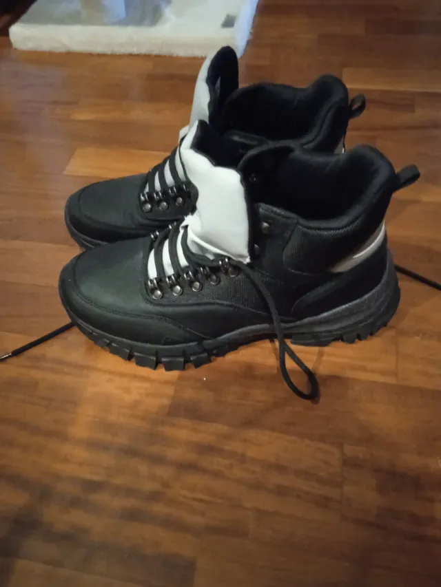 Botas Homem Pull&Bear 43