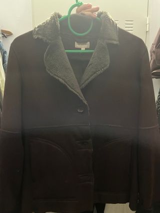 Chaquetón Parafine Marrón con Cuello Peludo