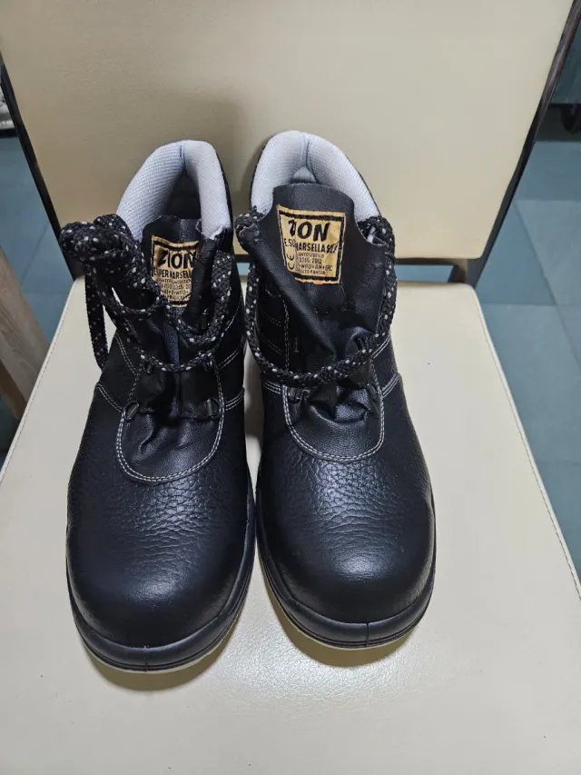 Botas de trabajo ZION Talla 42