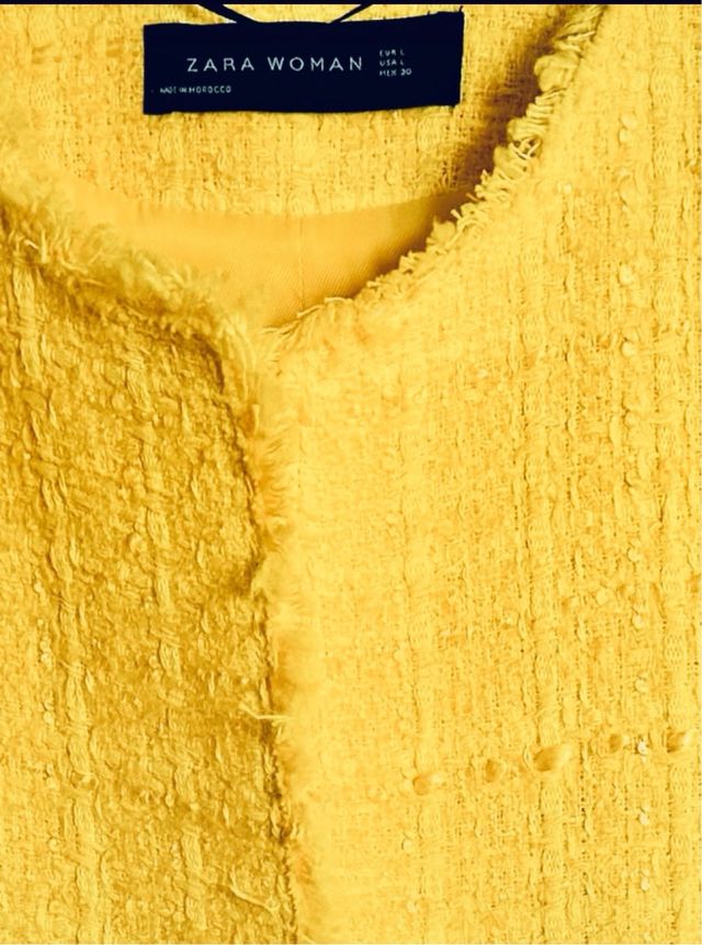 Chaqueta blazier Zara Tweed desflecada perlas