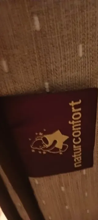 2 colchones seminuevos,viscoelásticos 1,05 y 90 cm