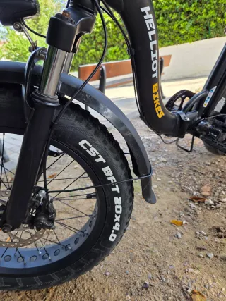 Bicicleta Eléctrica Plegable Helliot FatBike