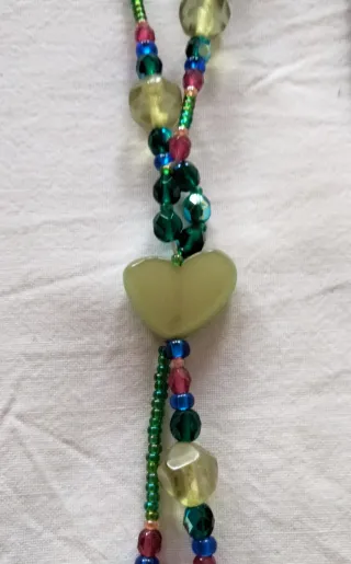 Collar de abalorios hecho a mano