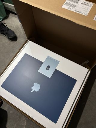 Caja iMac M1 Azul