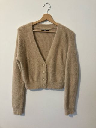 Chaqueta punto Bershka beige pelito