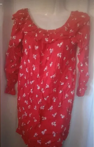 Vestido H&M floral rojo