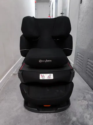 Silla de coche Cybex negra