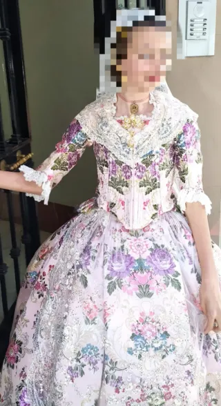 Vestido de fallera niña rosa y morado