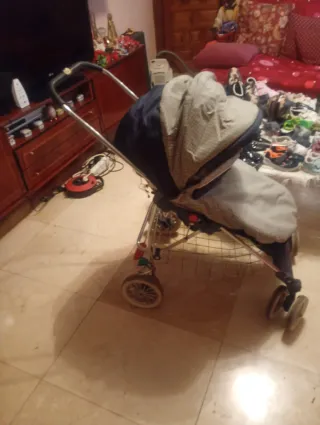Cochecito y sillita de bebé jane
