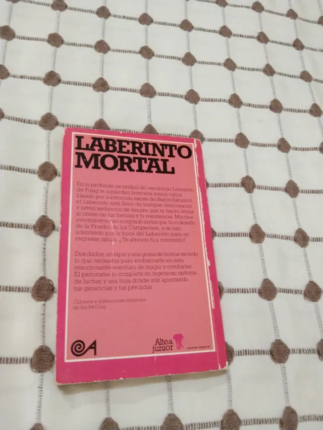 Laberinto mortal lucha ficción Altea 