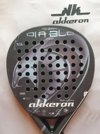 Pala de Pádel Akkeron Cobra Diablo Edition A22.