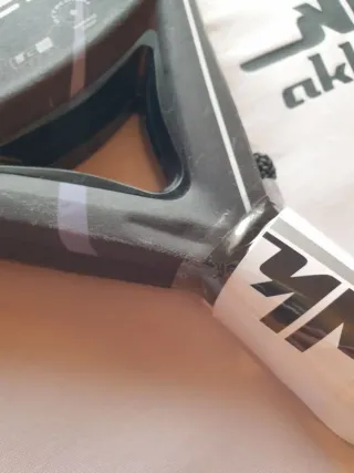 Pala de Pádel Akkeron Cobra Diablo Edition A22.