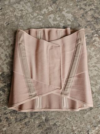 Faja Sacrolumbar Elástica Rosa Talla S seminueva