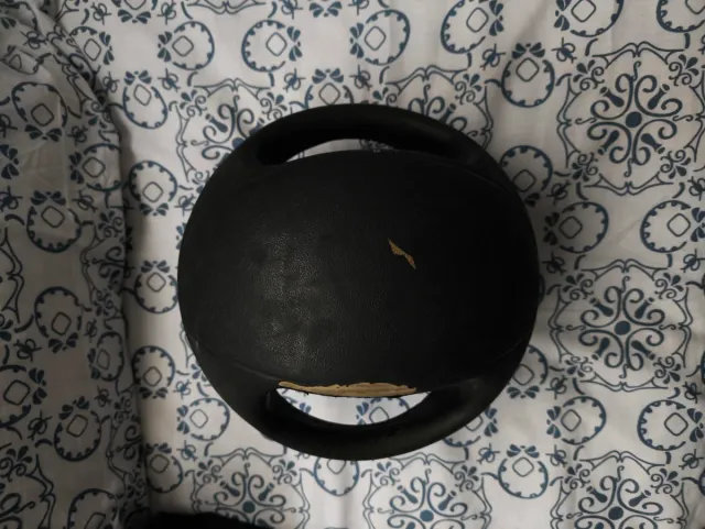 Balón medicinal con asas 4 kg