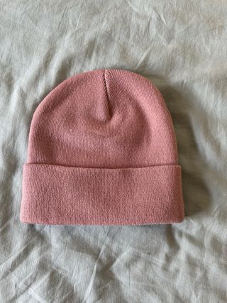 Cappelli invernali grigi e rosa