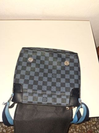 Riñonera Louis Vuitton Gris