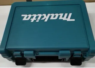 Maletín /caja /maleta Makita para taladro 18v 