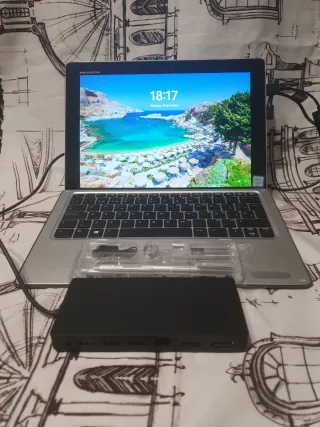 HP Elite x2 G1 Plata en perfeto estado.