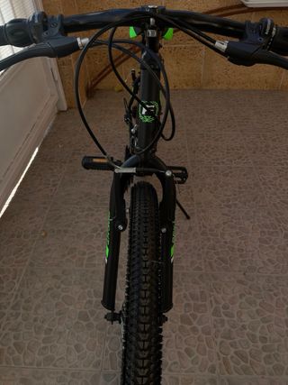 Bicicleta FREJUS Negra y Verde