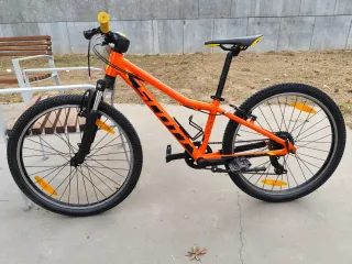 Bicicleta Scott Scale 24