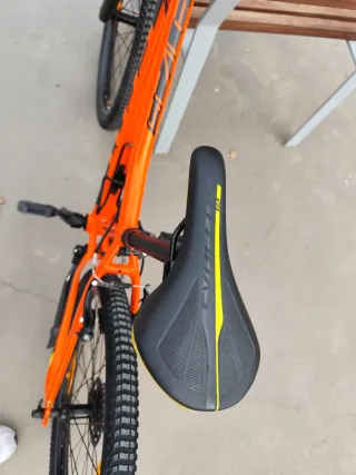 Bicicleta Scott Scale 24