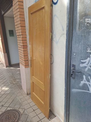 Puerta interior madera roble