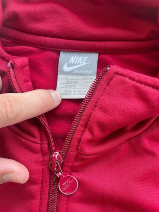 Chaqueta Nike Roja y Blanca Talla L