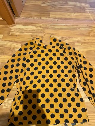 Blusa mujer marca Zara talla M color mostaza 